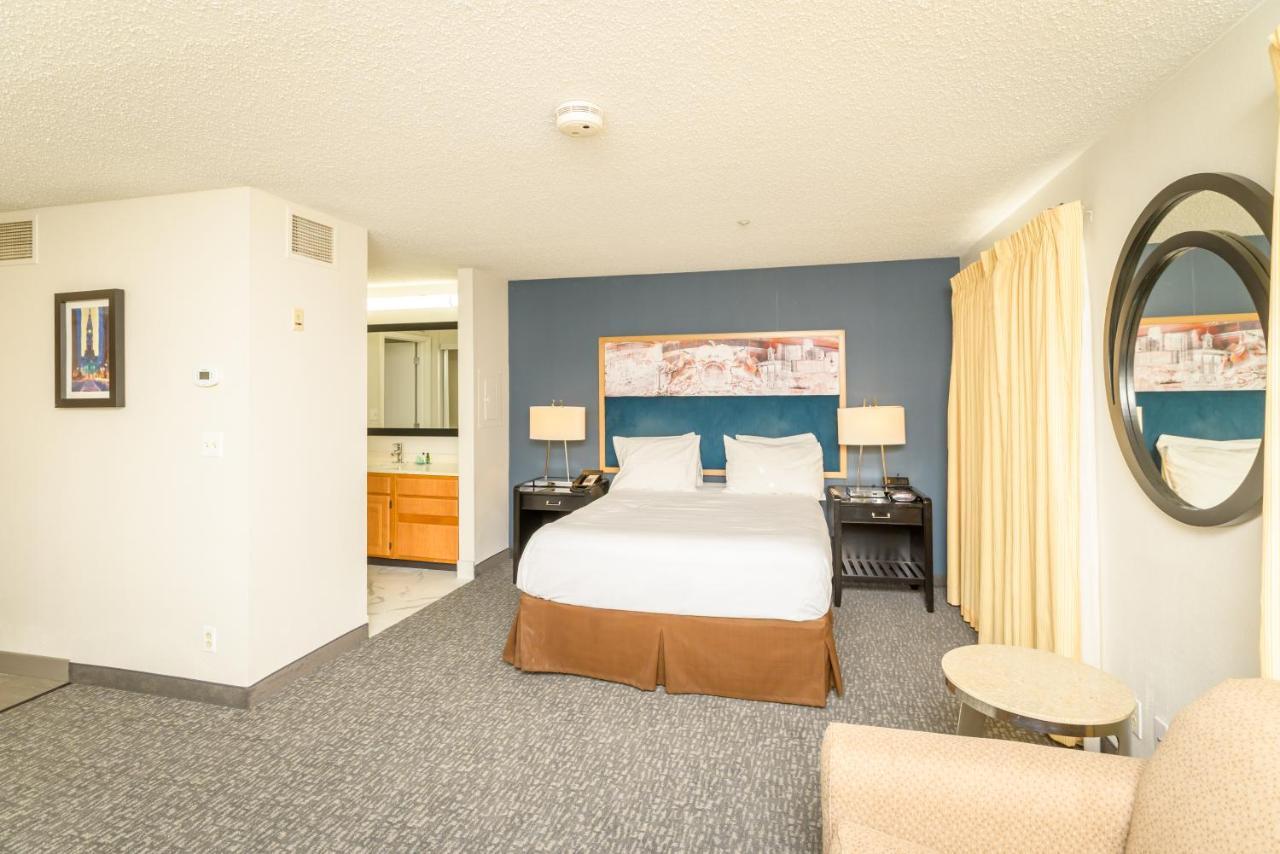 Philadelphia Suites At Airport - An Extended Stay Hotel Екстериор снимка